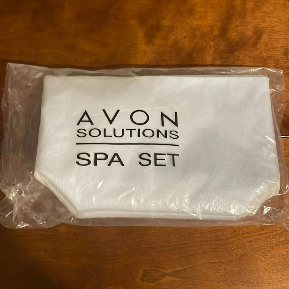 Avon Spa Collections Makeup Bag with Headband and Sponge 2003 NIP Sealed
